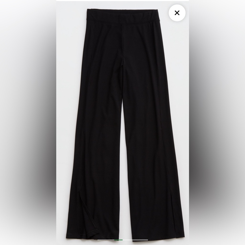 NWOT Aerie Thumbs Up Heavyweight Ribbed Wide Leg